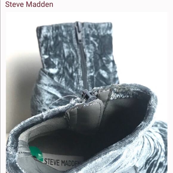 Steve Madden Women's Blue Irven Ankle Boots - Picture 3 of 5